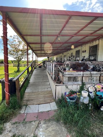 108 County Road 124, Comanche, TX 76442