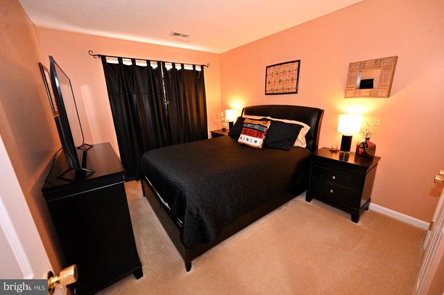 116 MCPHEE LN, La Plata, MD 20646