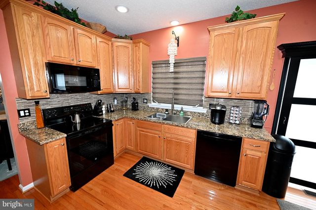 116 MCPHEE LN, La Plata, MD 20646