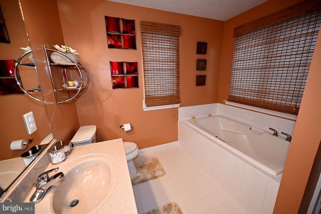 116 MCPHEE LN, La Plata, MD 20646