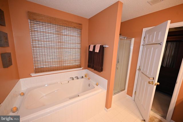 116 MCPHEE LN, La Plata, MD 20646