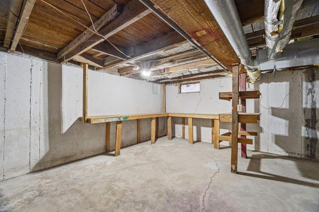 206 WRIGHT AVENUE, Neenah, WI 54956