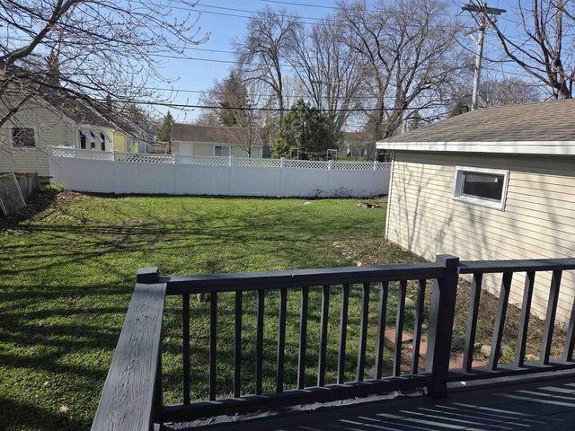 206 WRIGHT AVENUE, Neenah, WI 54956