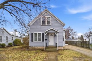 206 WRIGHT AVENUE, Neenah, WI 54956