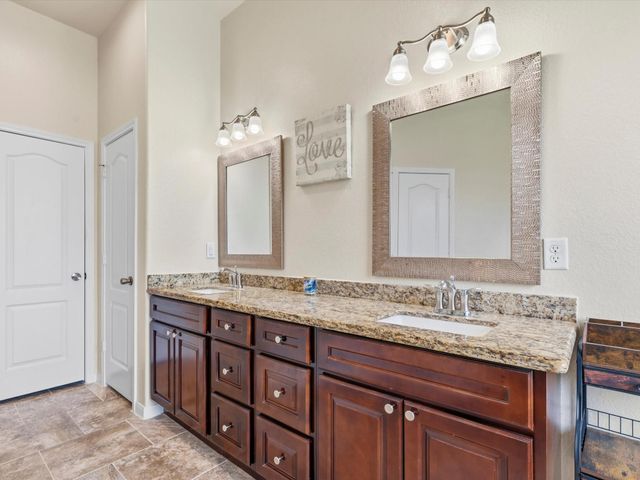 6418 Alicia Way Lane, Katy, TX 77493