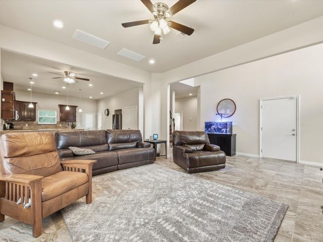 6418 Alicia Way Lane, Katy, TX 77493