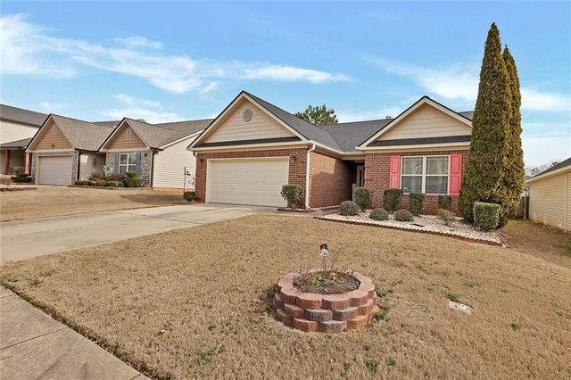 4901 Summersun Drive, Morrow, GA 30260