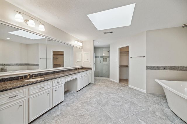 2425 Potomac Drive B, Houston, TX 77057