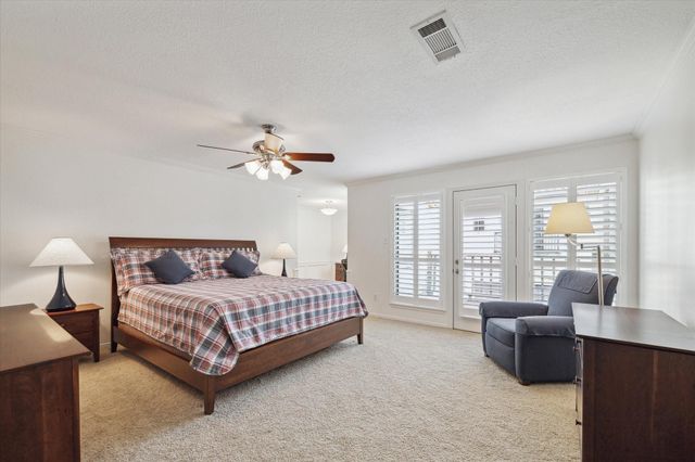 2425 Potomac Drive B, Houston, TX 77057