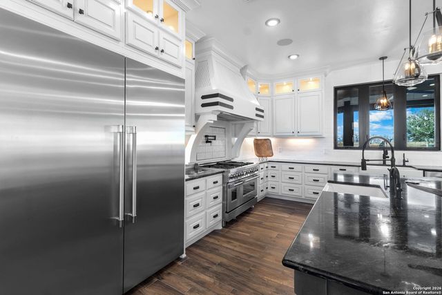 2021 FM 3240, Bandera, TX 78003