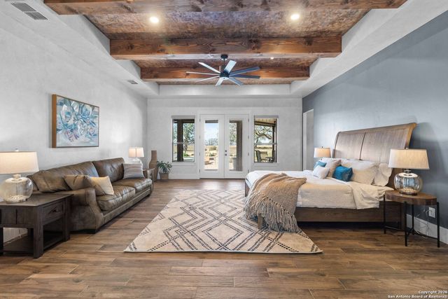 2021 FM 3240, Bandera, TX 78003