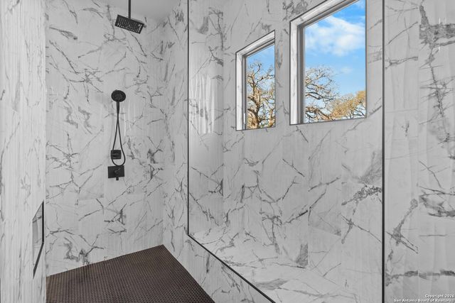 2021 FM 3240, Bandera, TX 78003