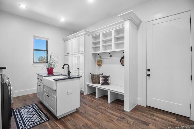 2021 FM 3240, Bandera, TX 78003