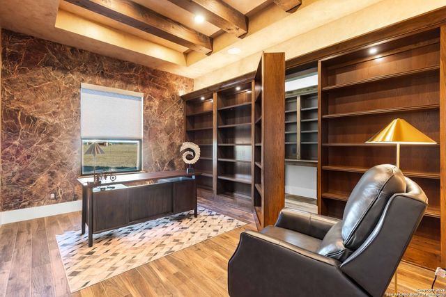 2021 FM 3240, Bandera, TX 78003