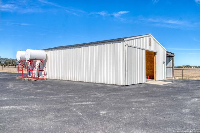 2021 FM 3240, Bandera, TX 78003