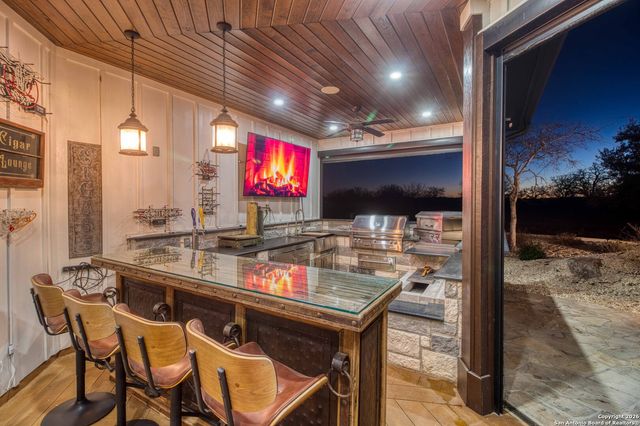 2021 FM 3240, Bandera, TX 78003