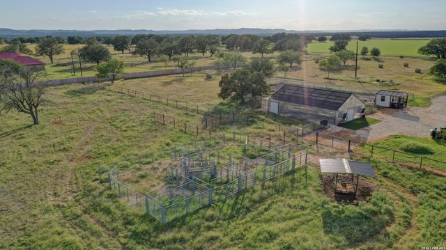 2021 FM 3240, Bandera, TX 78003