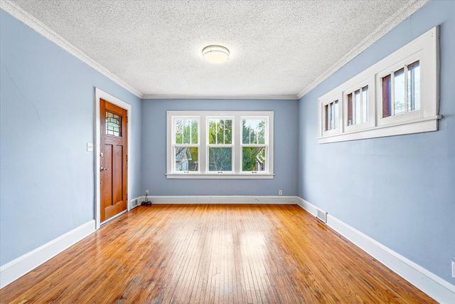 4250 Elliot Avenue, Minneapolis, MN 55407
