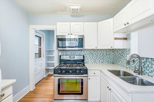 4250 Elliot Avenue, Minneapolis, MN 55407