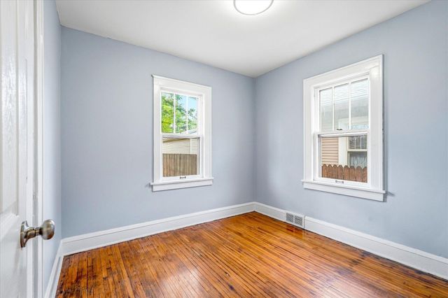 4250 Elliot Avenue, Minneapolis, MN 55407