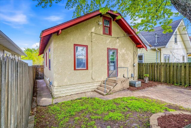 4250 Elliot Avenue, Minneapolis, MN 55407