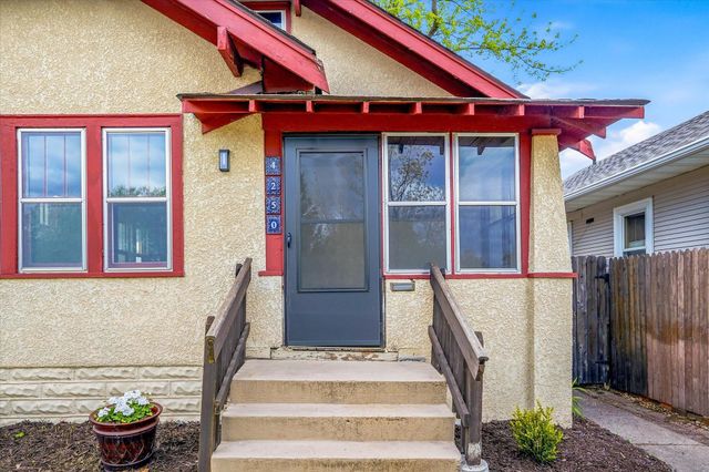 4250 Elliot Avenue, Minneapolis, MN 55407