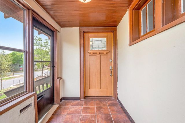 4250 Elliot Avenue, Minneapolis, MN 55407