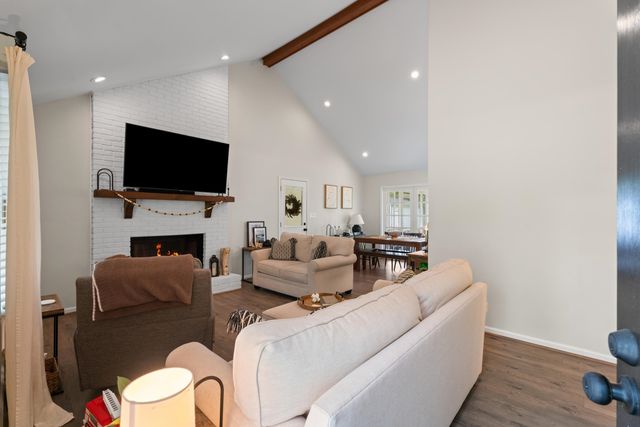 15864 Asheville Highway, Campobello, SC 29322