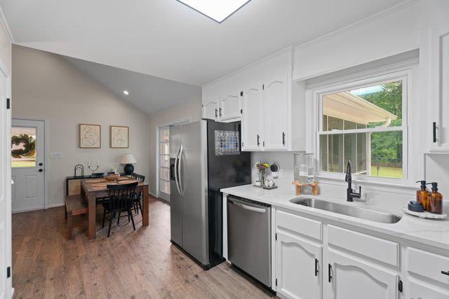 15864 Asheville Highway, Campobello, SC 29322