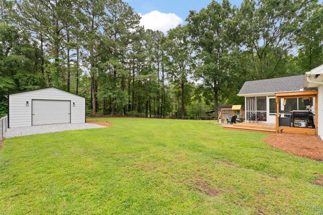 15864 Asheville Highway, Campobello, SC 29322