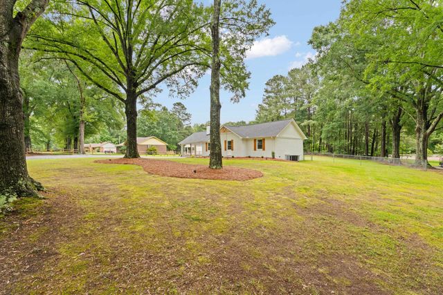 15864 Asheville Highway, Campobello, SC 29322