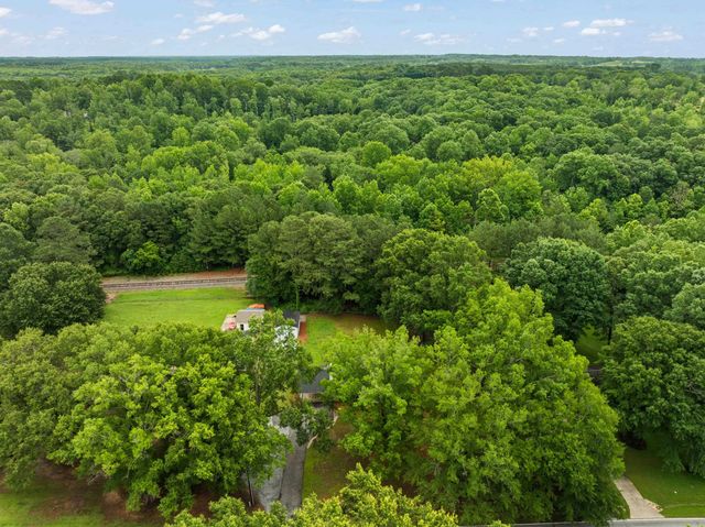15864 Asheville Highway, Campobello, SC 29322