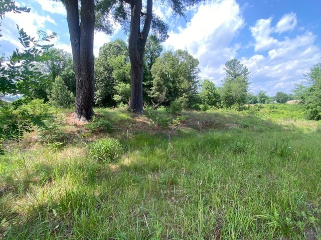 761 College Highway, Southwick, MA 01077