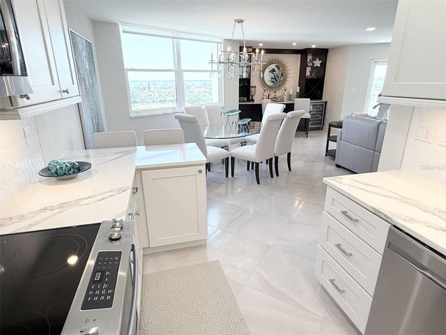 1050 LONGBOAT CLUB ROAD 803, Longboat Key, FL 34228