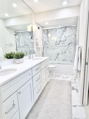 1050 LONGBOAT CLUB ROAD 803, Longboat Key, FL 34228