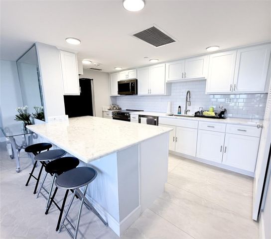 1050 LONGBOAT CLUB ROAD 803, Longboat Key, FL 34228