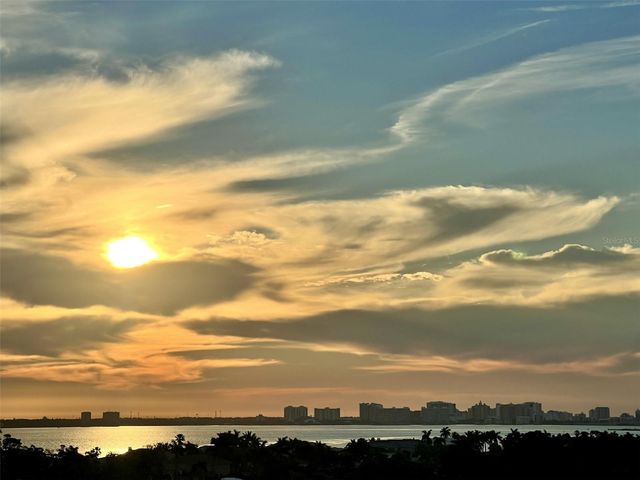 1050 LONGBOAT CLUB ROAD 803, Longboat Key, FL 34228