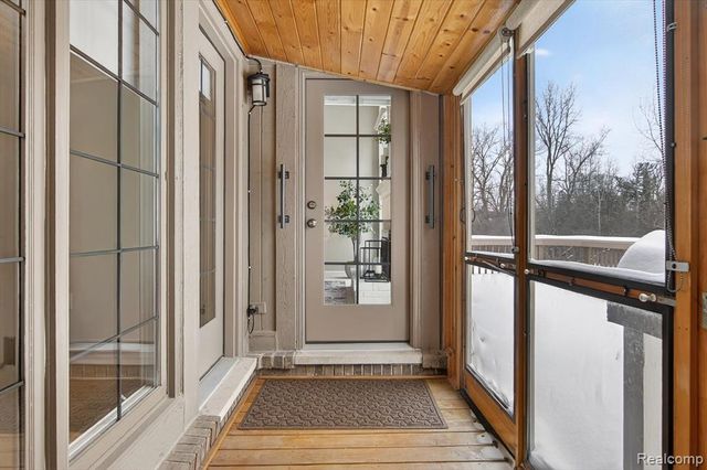 13660 Eaton Drive, Plymouth, MI 48170