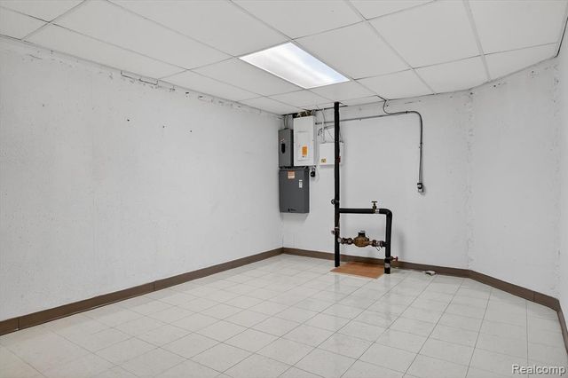 13660 Eaton Drive, Plymouth, MI 48170