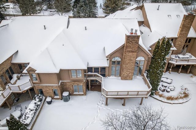 13660 Eaton Drive, Plymouth, MI 48170