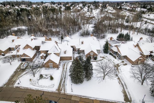 13660 Eaton Drive, Plymouth, MI 48170