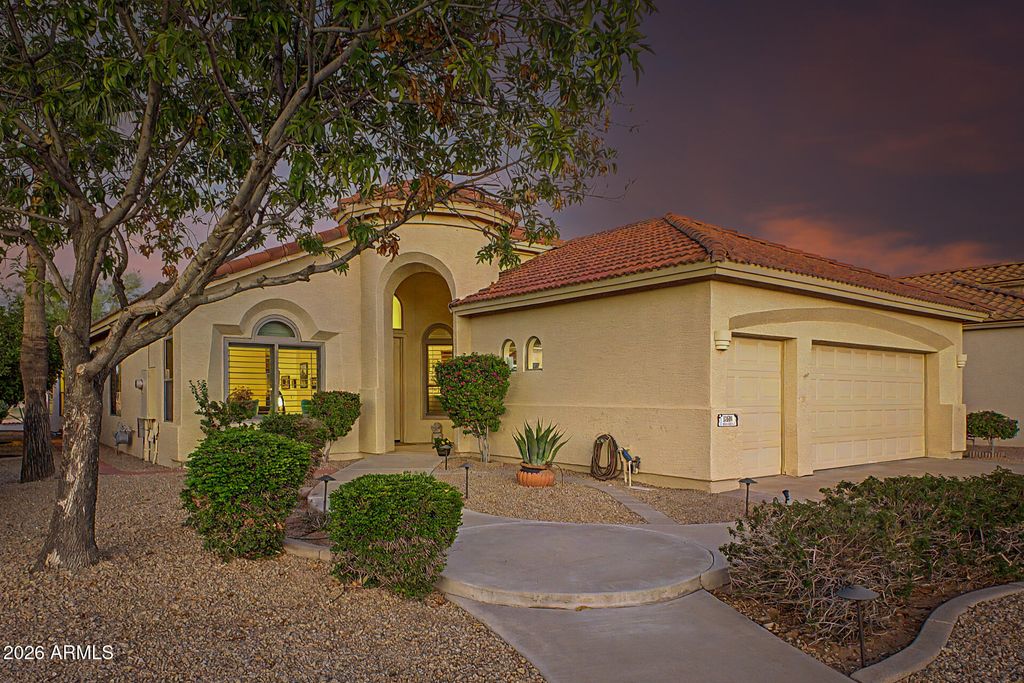 24533 S ROCKY BROOK Drive, Sun Lakes, AZ 85248 — exterior