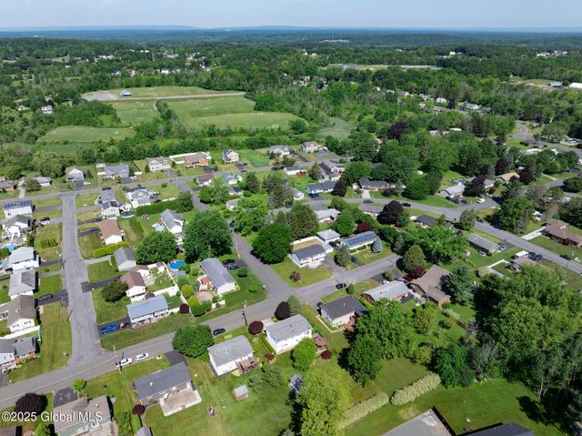90 Linda Avenue, Cohoes, NY 12047