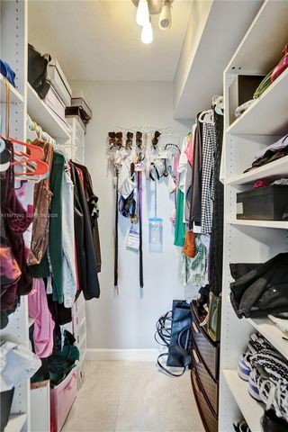 6575 W Oakland Park Blvd 506, Lauderhill, FL 33313