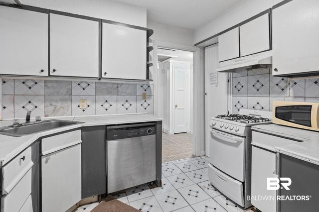 160 GLENN Avenue, Mobile, AL 36606