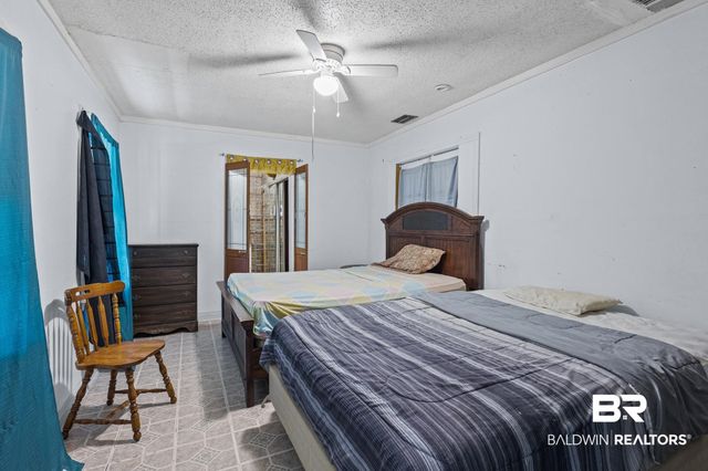 160 GLENN Avenue, Mobile, AL 36606