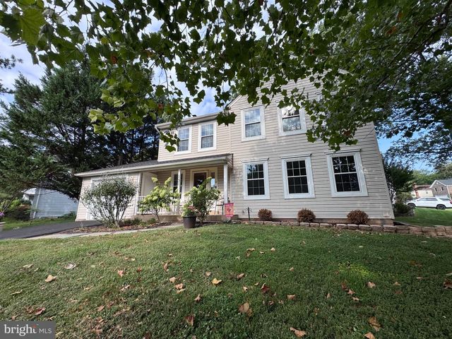131 SENECA RIDGE DR, Sterling, VA 20164
