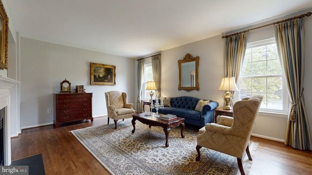 131 SENECA RIDGE DR, Sterling, VA 20164