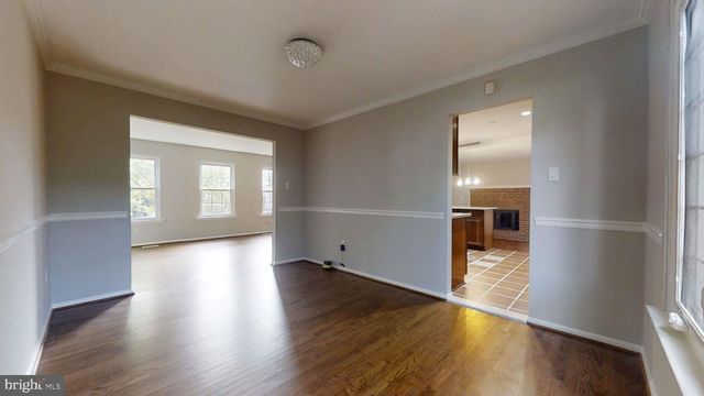 131 SENECA RIDGE DR, Sterling, VA 20164