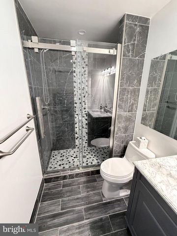 131 SENECA RIDGE DR, Sterling, VA 20164